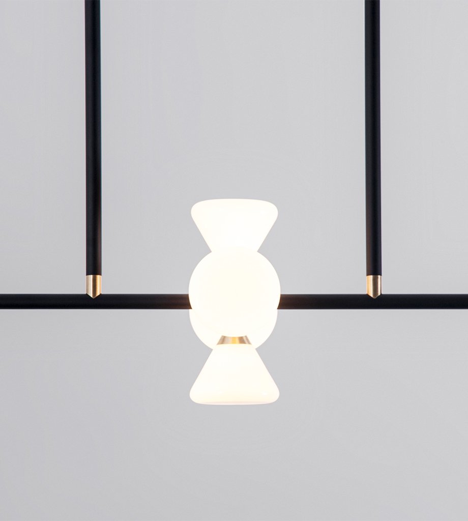 Chandelier - 6 Lights (Matte black/Brushed brass)