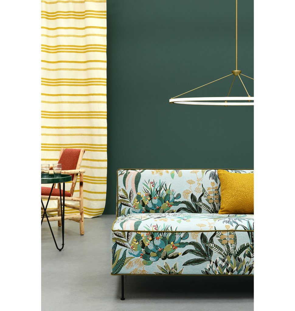 Oval Pendant (Brushed brass) — Paris, France. Image by Morgane Le Gall for Lelièvre