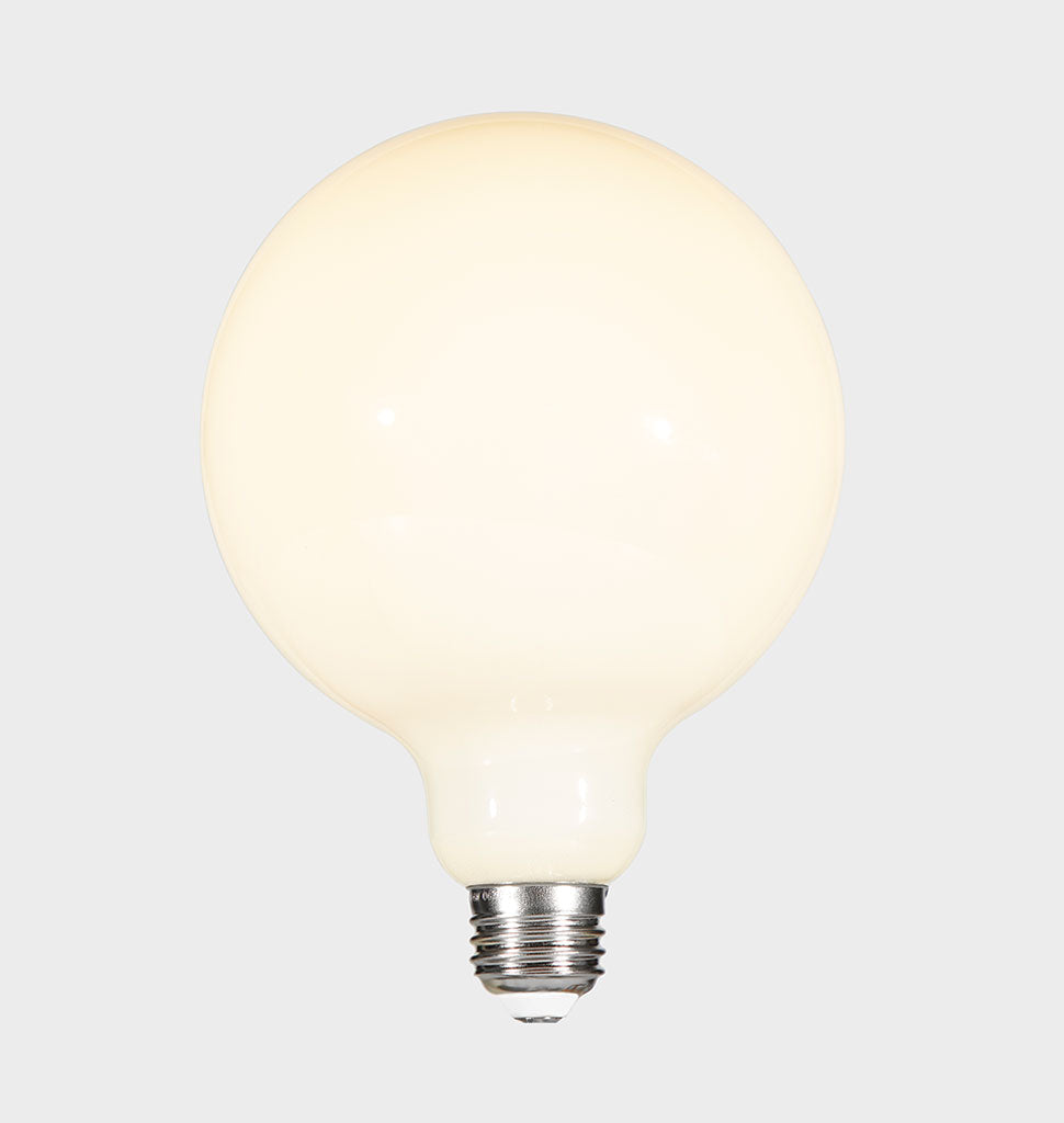G40 Opal Bulb - Illuminated