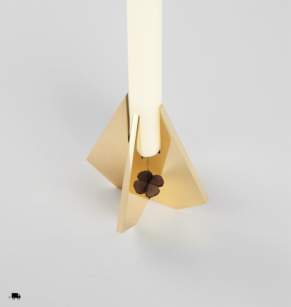 Detail (Polished brass)