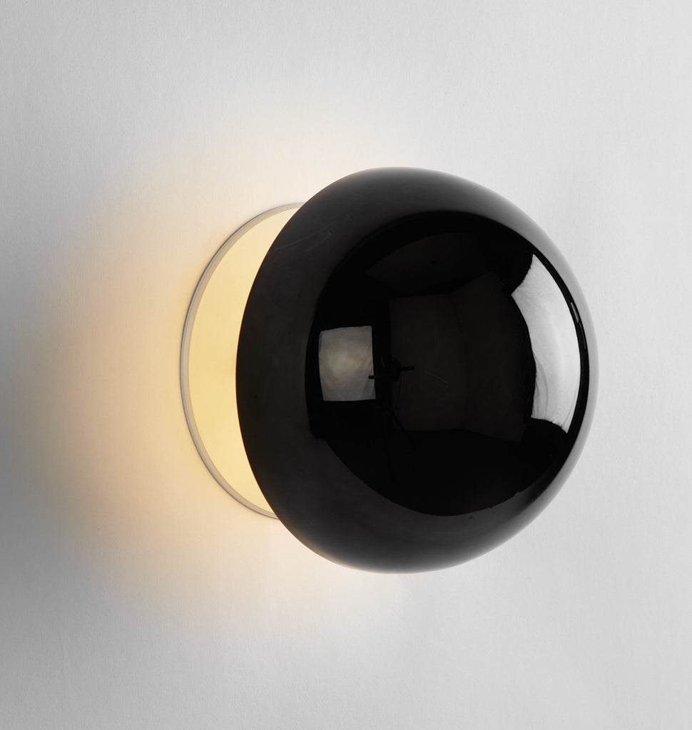 Fixed Sconce (Black)