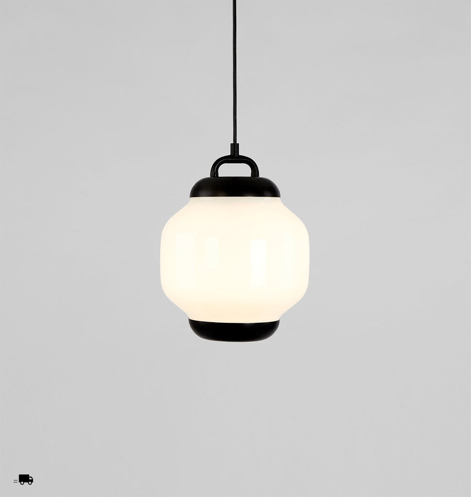 Pendant 01 (Black/White)