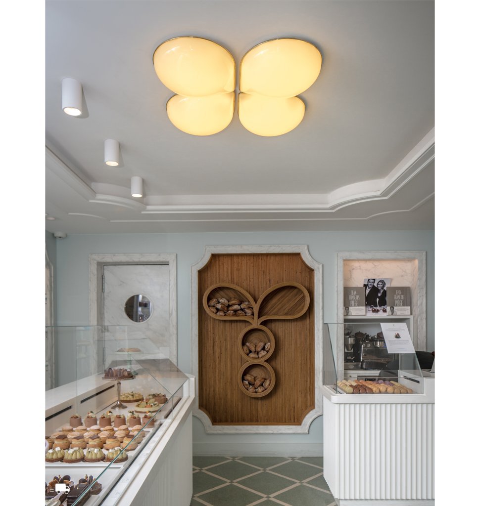 Teardrop (Polished brass) (4) — Gateaux Thoumieux, Paris, France. Image by Alexis Toureau